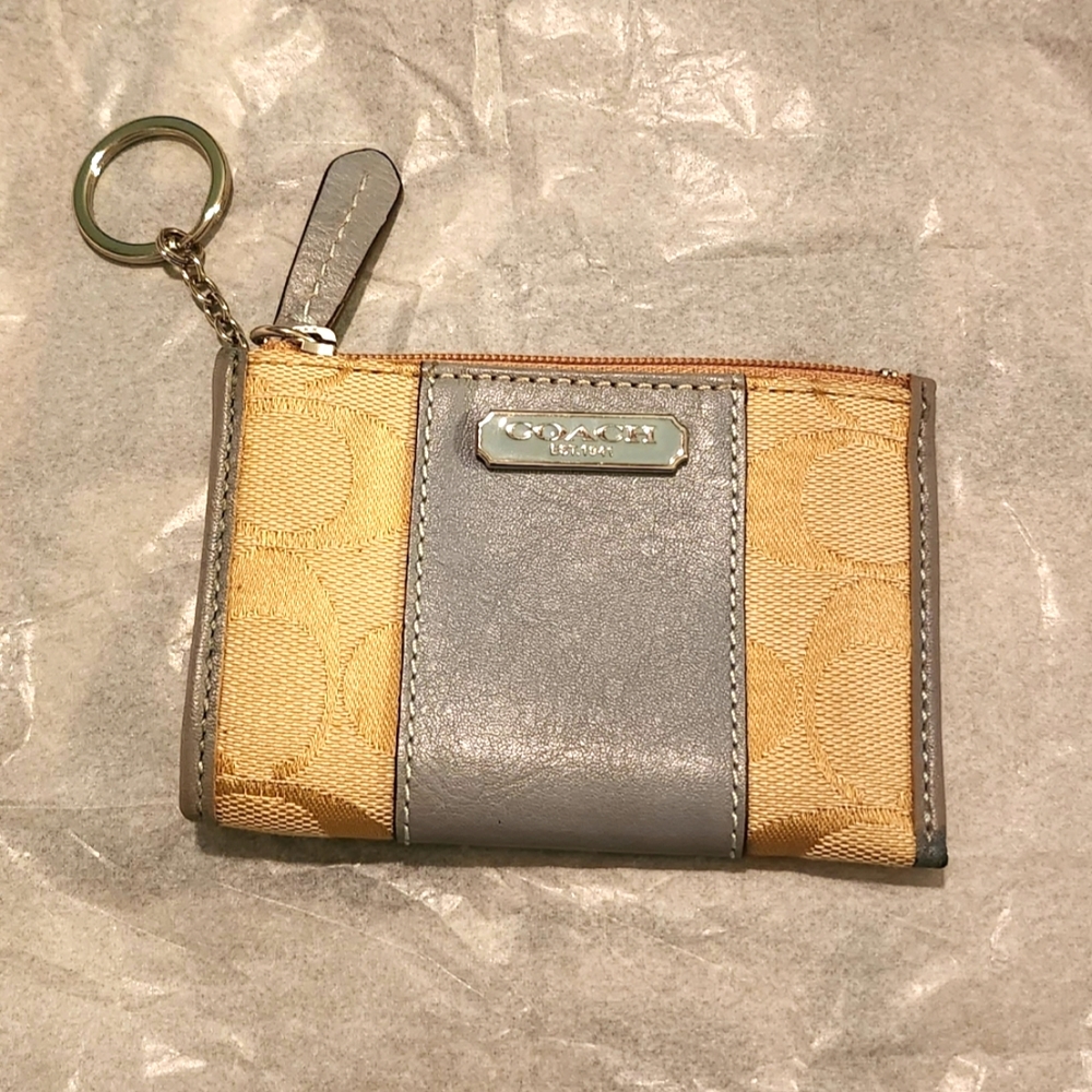 Coach Signature Canvas & Leather Corner Zip Coin / Key Pouch Beige & Blue 4.5X 3